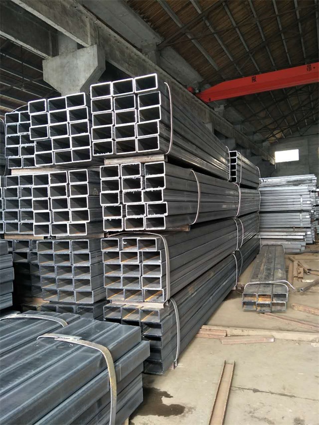 1764138675957077.jpg 149689340226587045943_960_1280.jpg